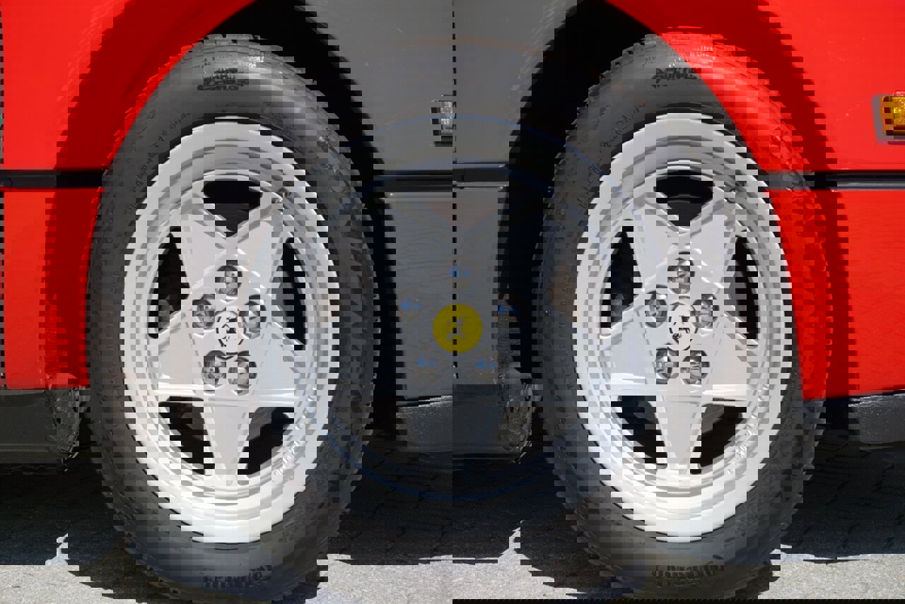 Used 1986 Ferrari 328 GTS image 25