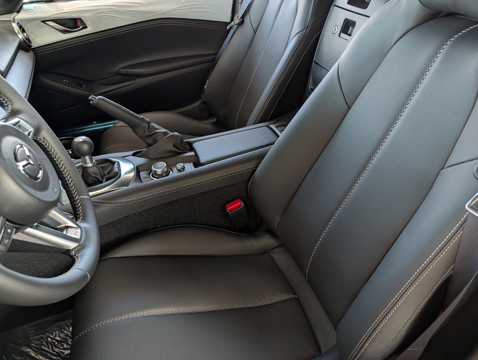 New 2026 MAZDA MX-5 Miata Grand Touring w/ Weather Package RWD image 11