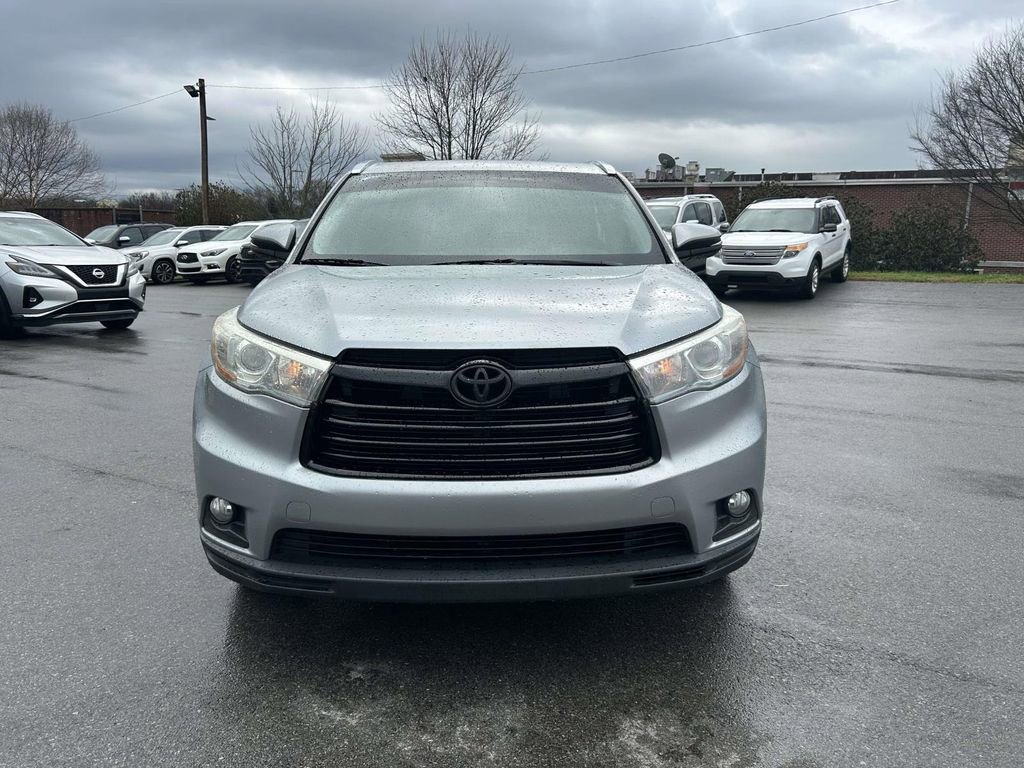 Used 2015 Toyota Highlander XLE image 8