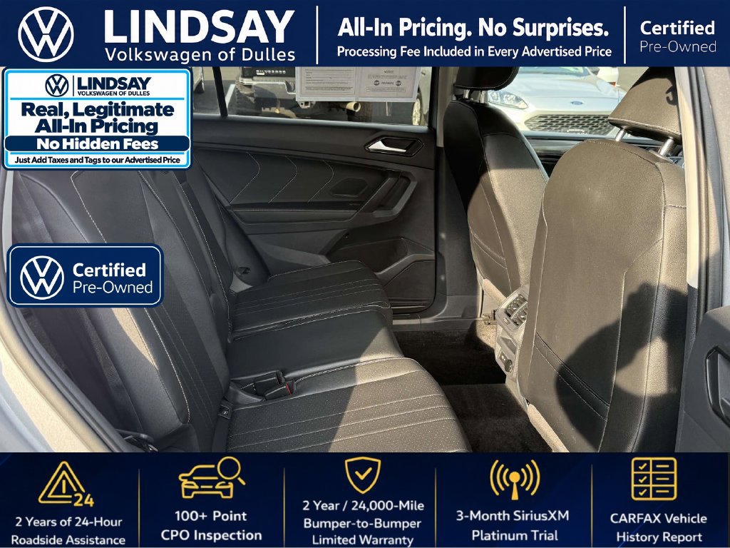 Certified 2023 Volkswagen Tiguan SE w/ Panoramic Sunroof Package AWD/4WD image 14
