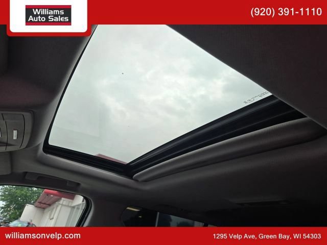 Used 2020 GMC Yukon XL SLT AWD/4WD image 2