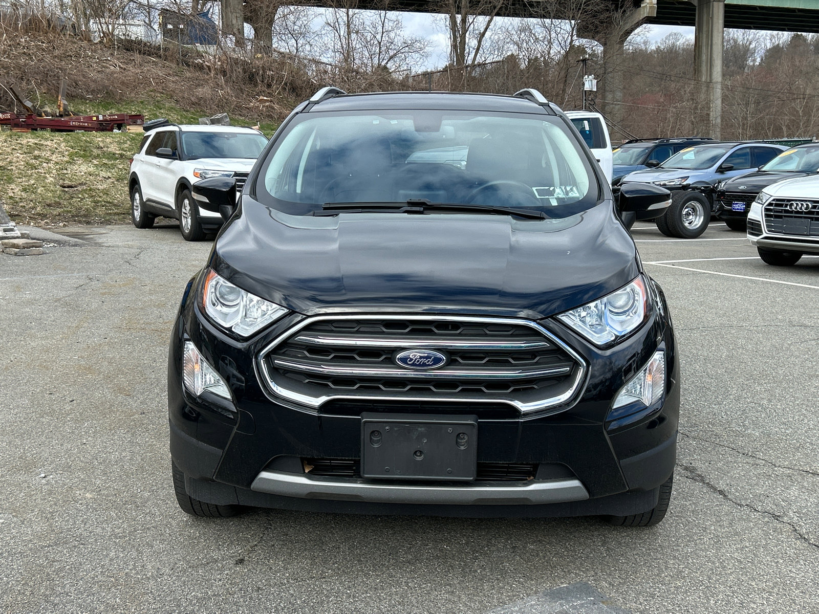 Certified 2022 Ford EcoSport Titanium image 2