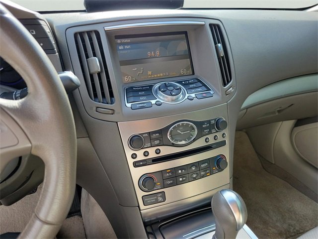 Used 2015 INFINITI Q40 w/ Moonroof Package image 22