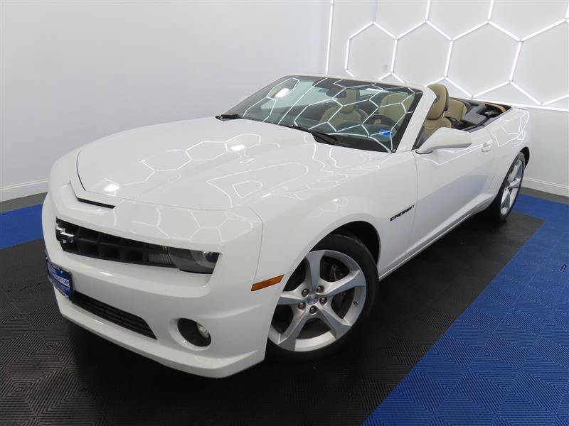 Used 2013 Chevrolet Camaro SS RWD image 5