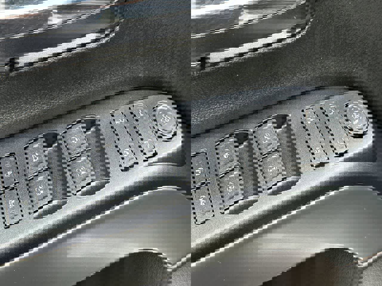 Used 2016 Chevrolet Silverado 2500 LT w/ LT Convenience Package image 19