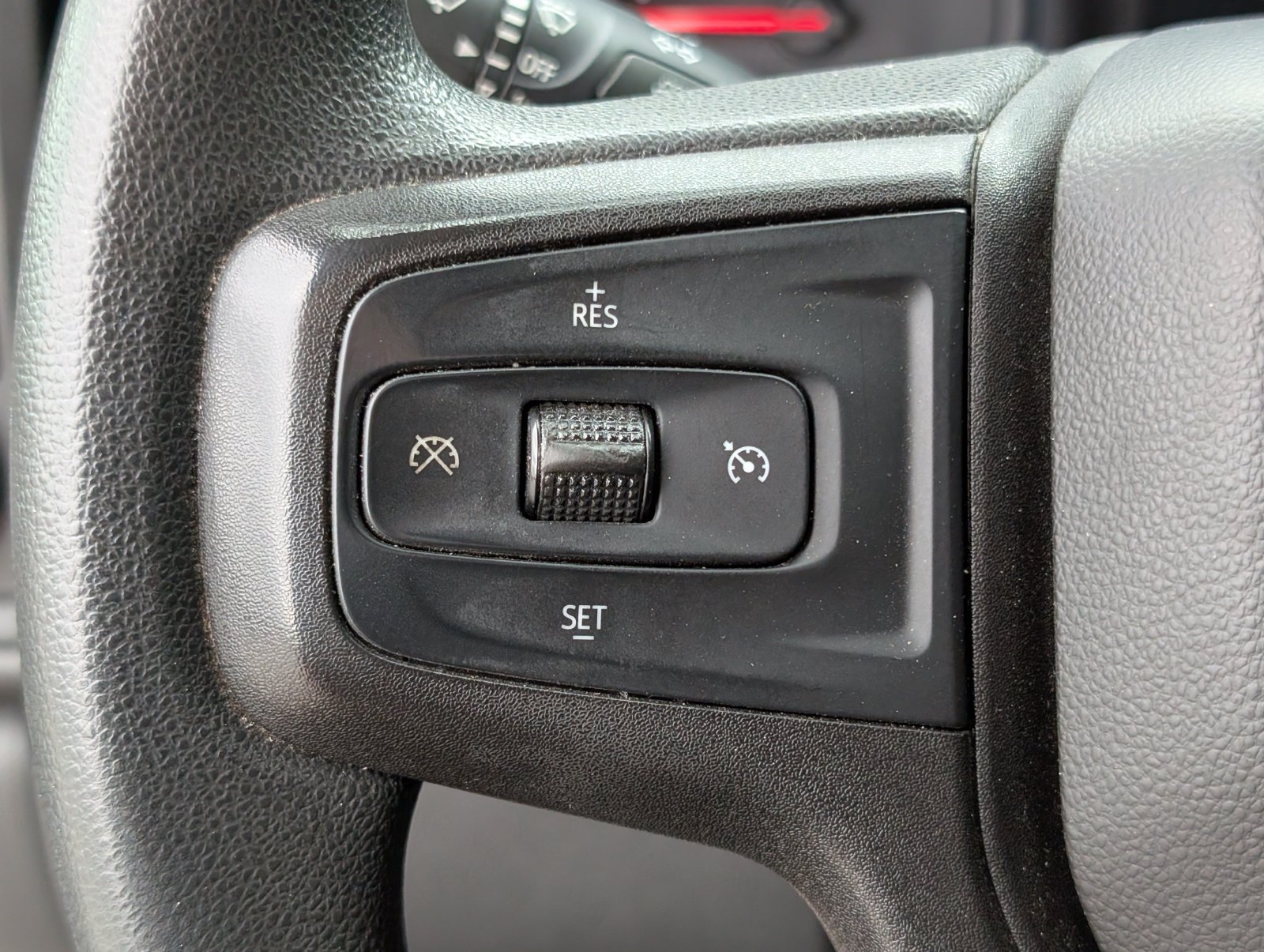 Used 2020 Chevrolet Silverado 1500 Custom Trail Boss w/ Custom Convenience Package AWD/4WD image 21