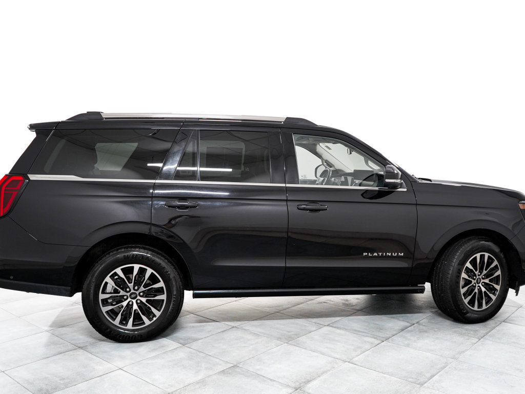 Certified 2025 Ford Expedition Platinum AWD/4WD image 7