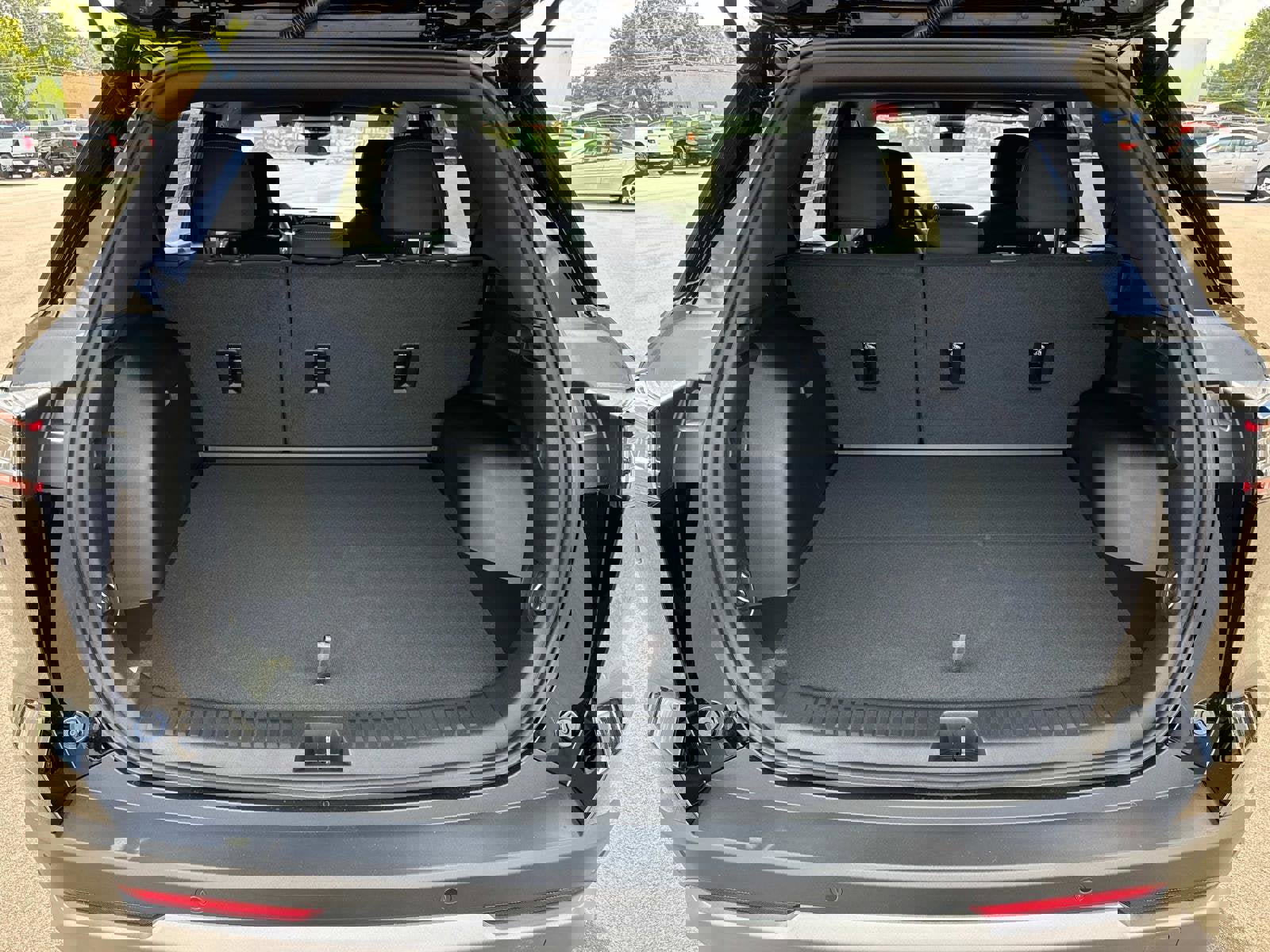 New 2026 Chevrolet Equinox LT image 5