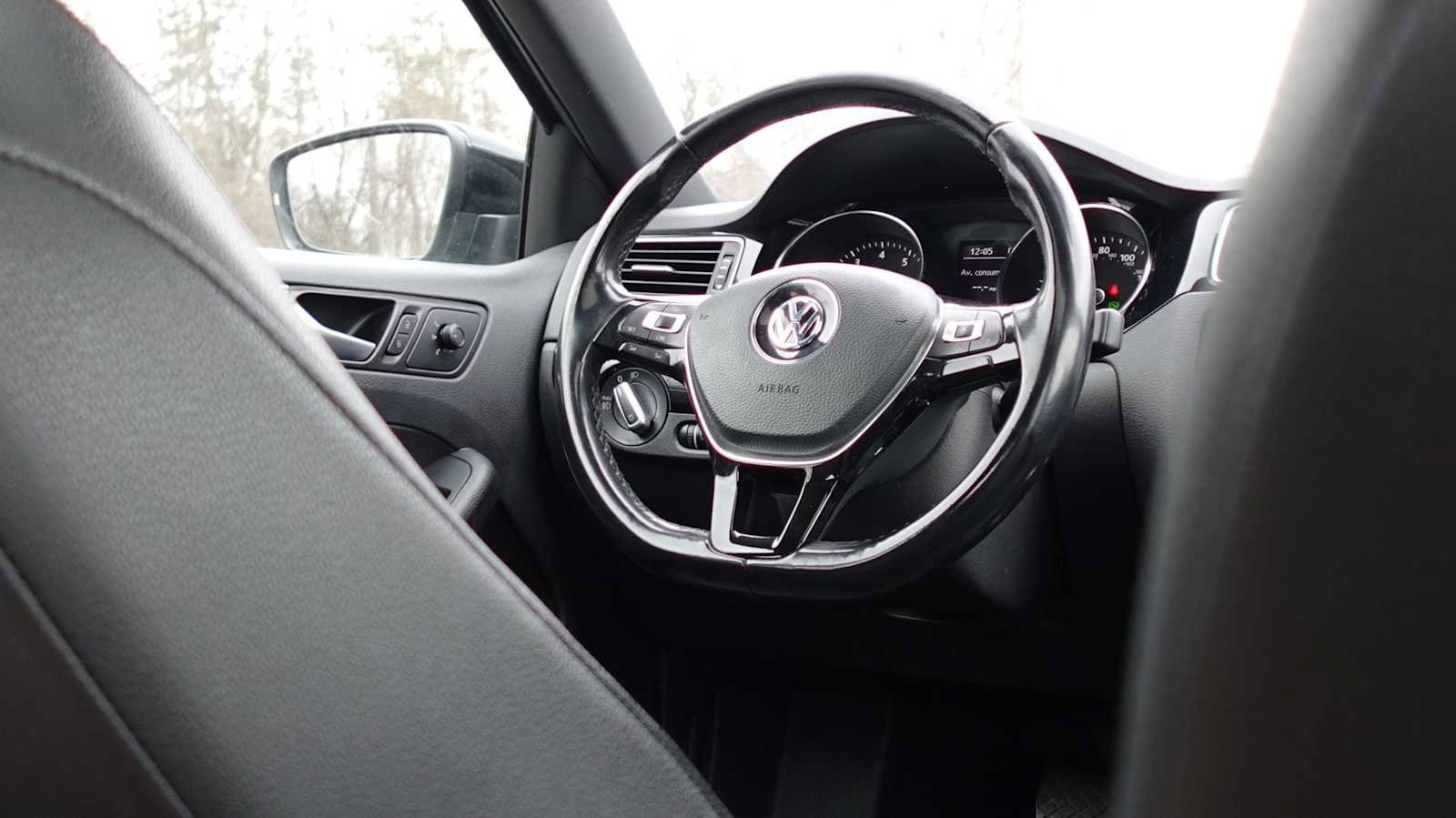 Used 2018 Volkswagen Jetta Sport image 41