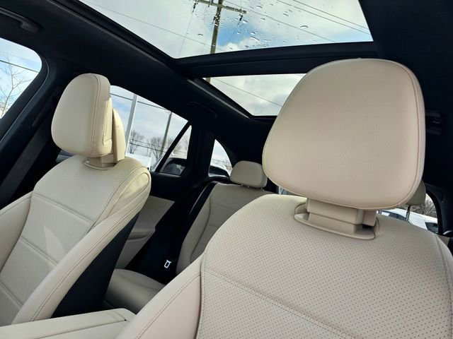 New 2026 Mercedes-Benz GLC 300 GLC 300 image 18