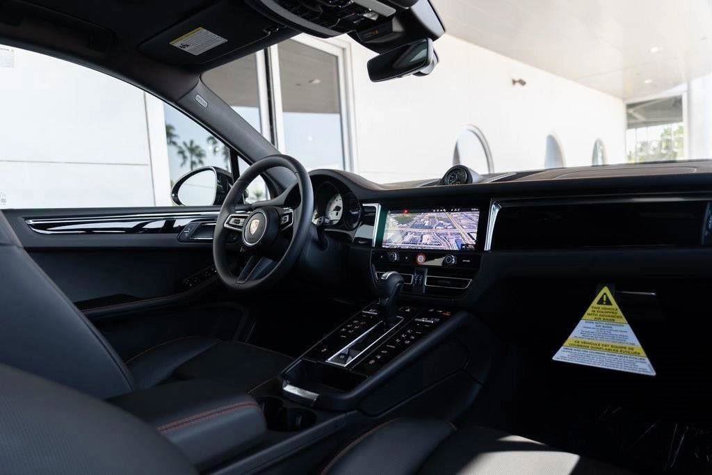 New 2026 Porsche Macan image 59