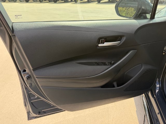 New 2027 Toyota Corolla SE FWD image 6