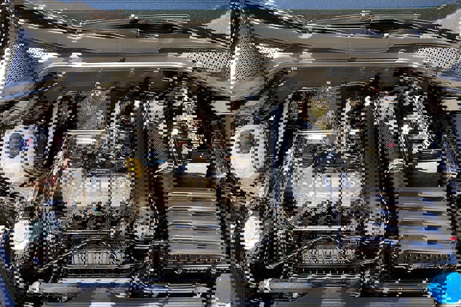 Used 2019 Volkswagen Golf S image 9