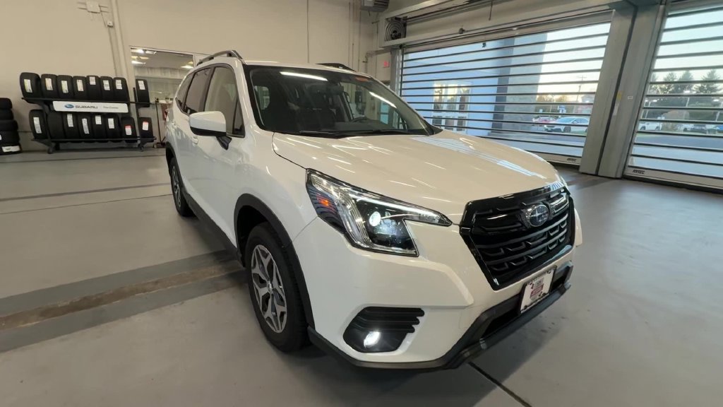 Certified 2024 Subaru Forester Premium AWD/4WD image 13