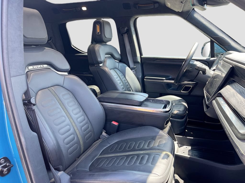 Used 2023 Rivian R1T Adventure AWD/4WD image 30