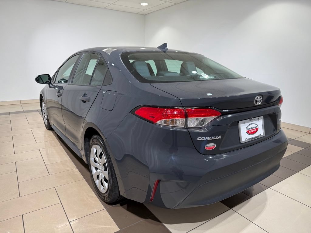 Certified 2024 Toyota Corolla LE FWD image 3