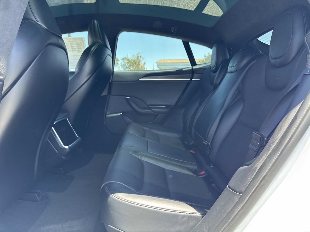 Used 2022 Tesla Model S AWD/4WD image 21