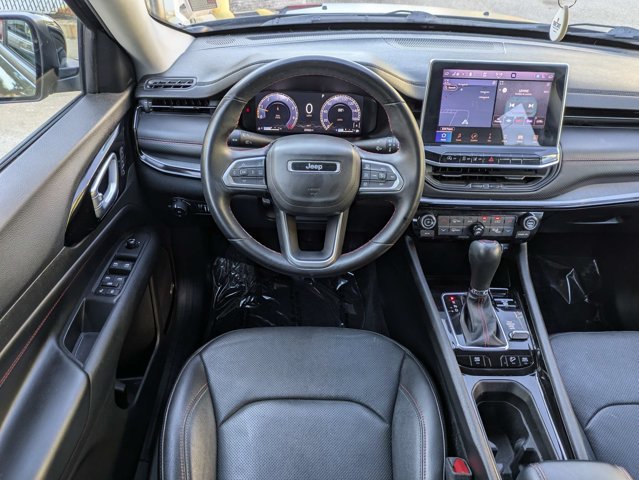 Used 2022 Jeep Compass Trailhawk w/ Trailhawk Elite Group AWD/4WD image 17