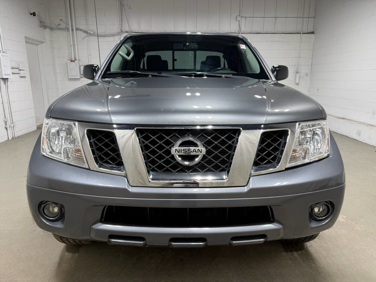 Used 2019 Nissan Frontier SV w/ Value Truck Package image 2