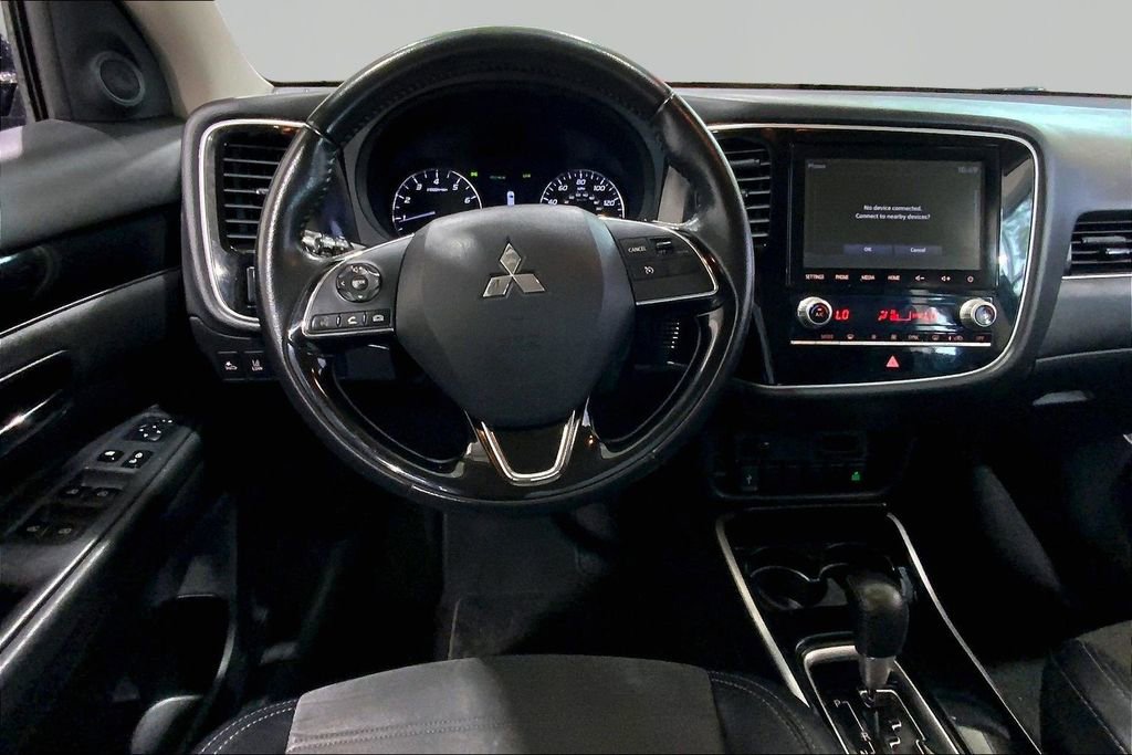 Used 2020 Mitsubishi Outlander LE FWD image 8