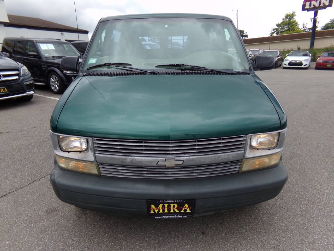 Used 1998 Chevrolet Astro w/ Convenience Group RWD image 7