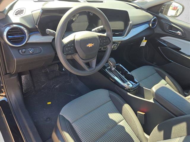 New 2026 Chevrolet Trax LT FWD image 11