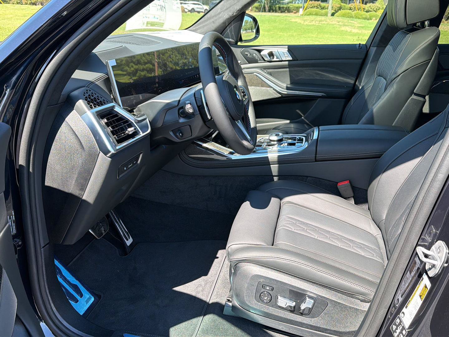 New 2027 BMW X7 M60i AWD/4WD image 10