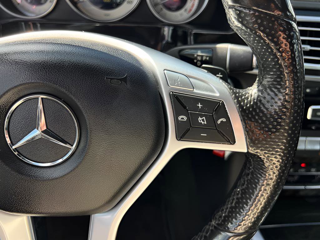 Used 2014 Mercedes-Benz E 350 4MATIC Sedan image 27