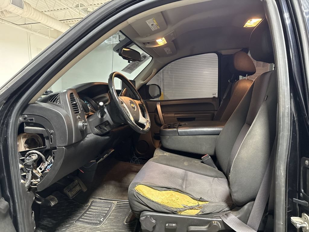 Used 2011 Chevrolet Silverado 1500 LT w/ All-Star Edition AWD/4WD image 18
