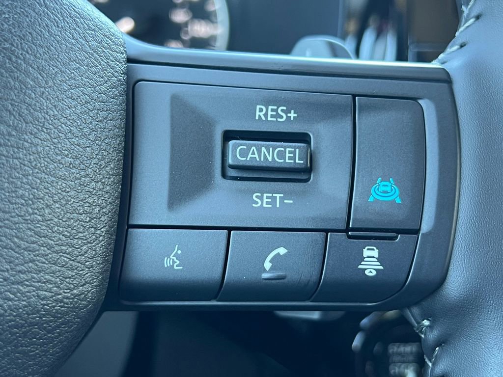 New 2026 Nissan Pathfinder SV image 9