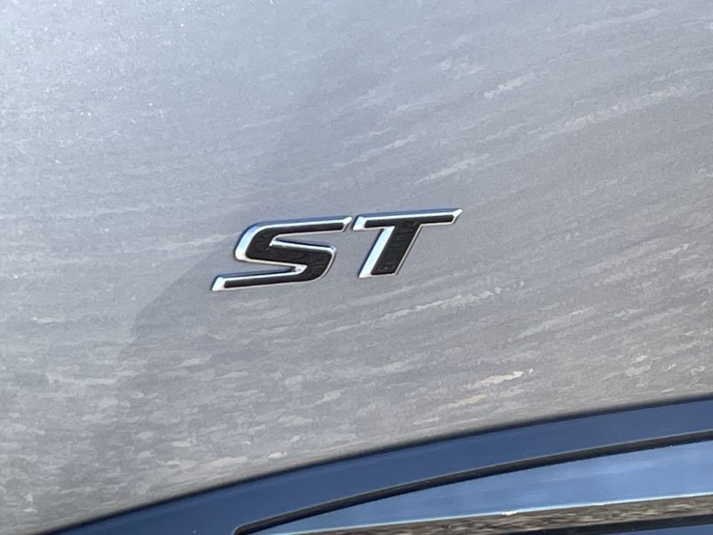 New 2026 Buick Envision Sport Touring image 32