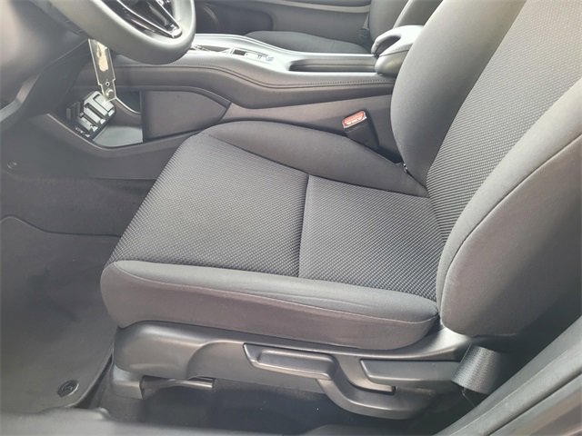 Used 2016 Honda HR-V LX image 17