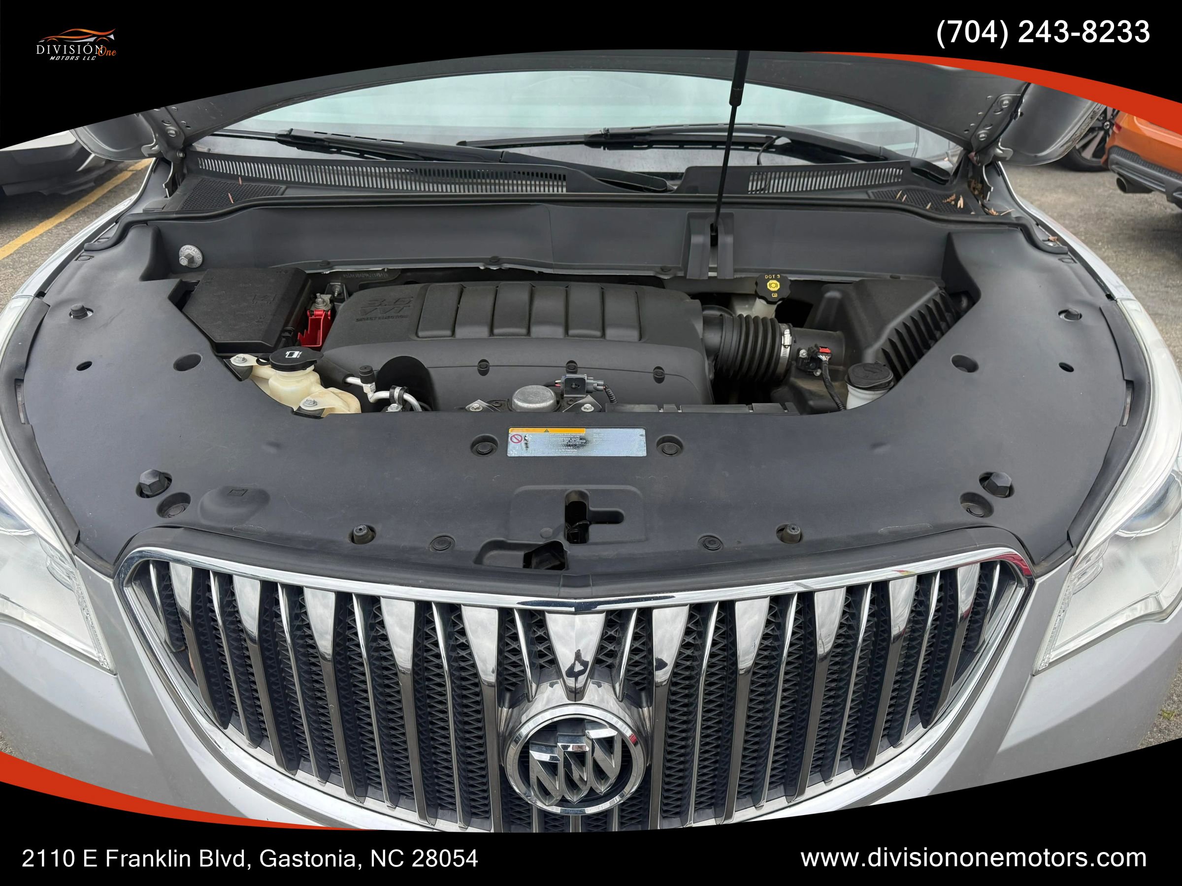Used 2017 Buick Enclave Leather image 8