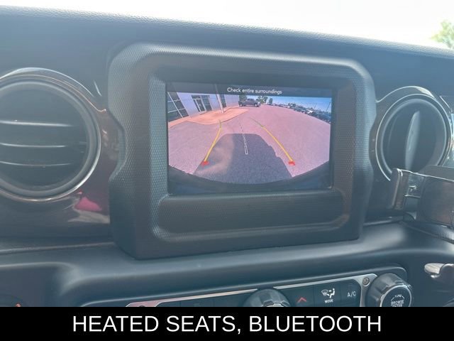 Used 2021 Jeep Wrangler Unlimited Sport AWD/4WD image 2