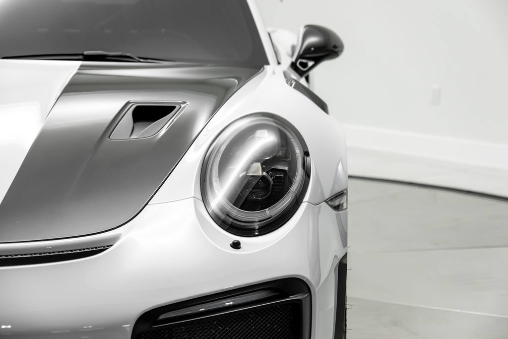 Used 2018 Porsche 911 GT2 RS RWD image 51