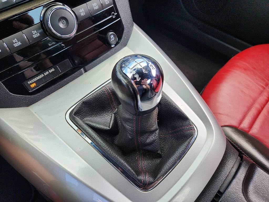 Used 2008 Saturn Sky w/ Premium Trim Package RWD image 18