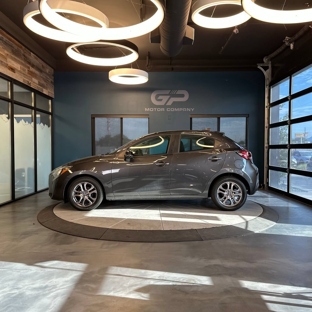 Used 2020 Toyota Yaris LE FWD image 6