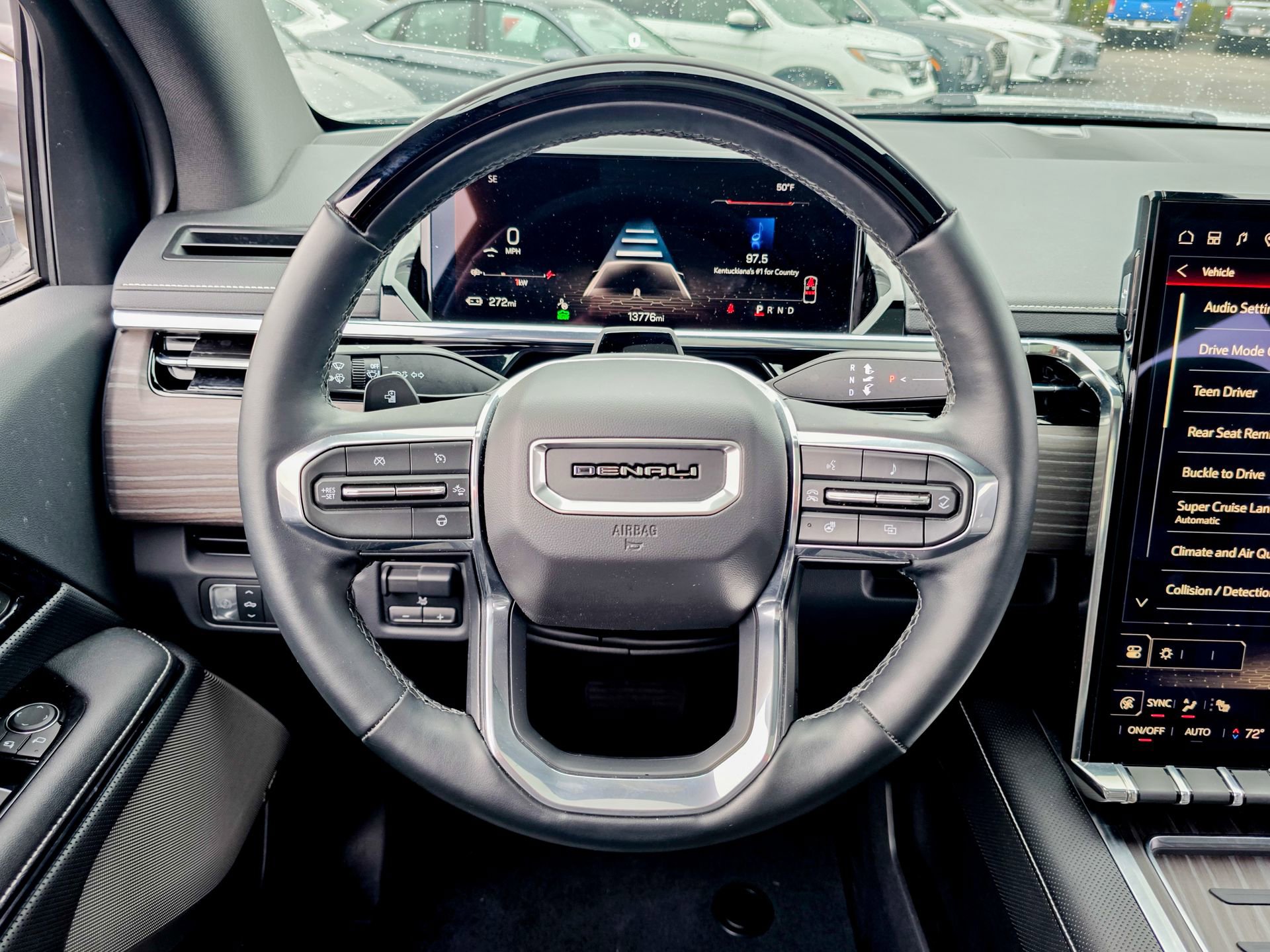 Used 2024 GMC Sierra EV Denali image 38