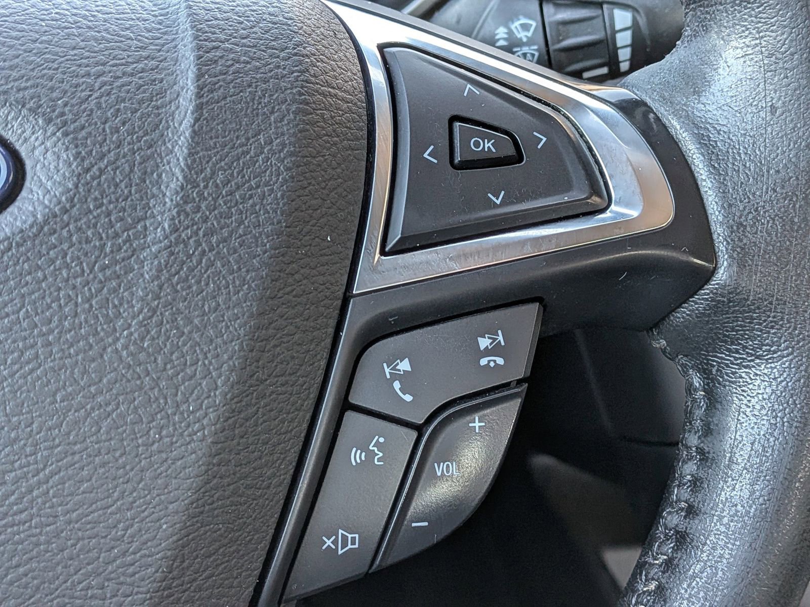 Used 2019 Ford Fusion Energi Titanium image 28