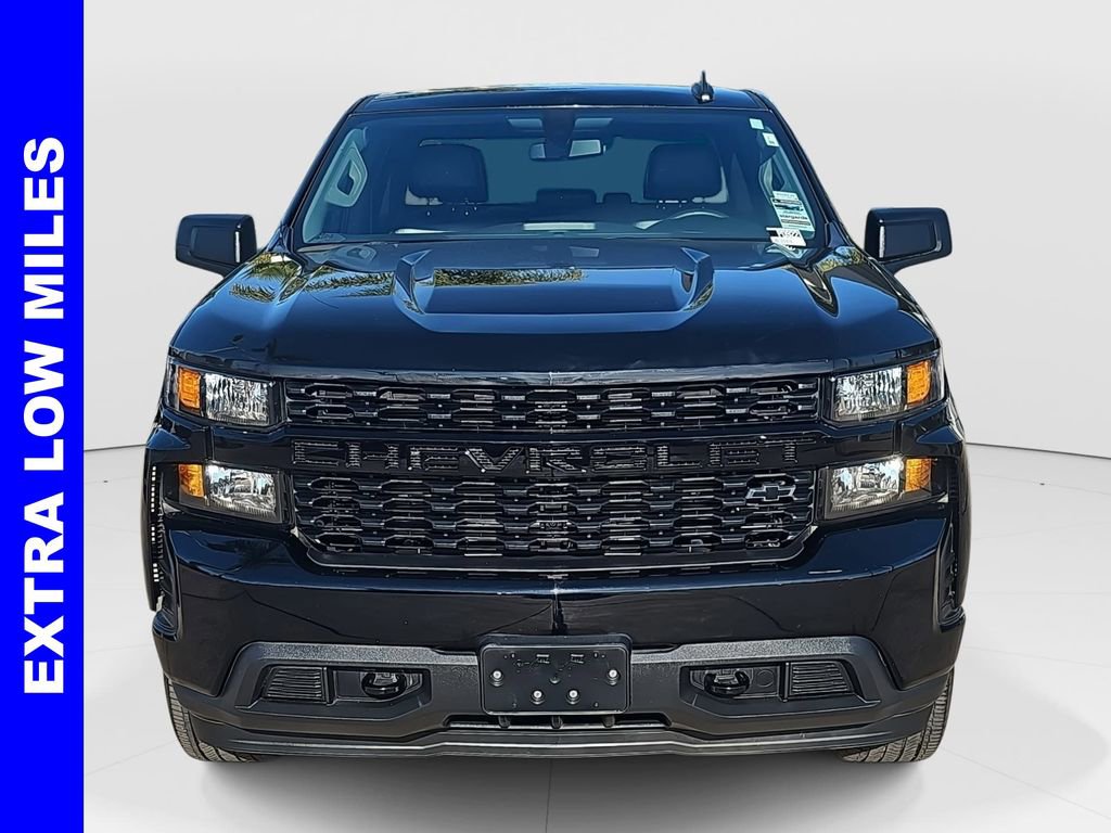Used 2021 Chevrolet Silverado 1500 Custom w/ LPO, Dark Essentials Package image 8