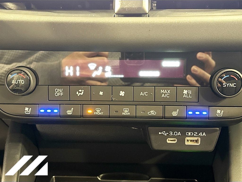 Used 2026 Subaru Outback Touring XT AWD/4WD image 18