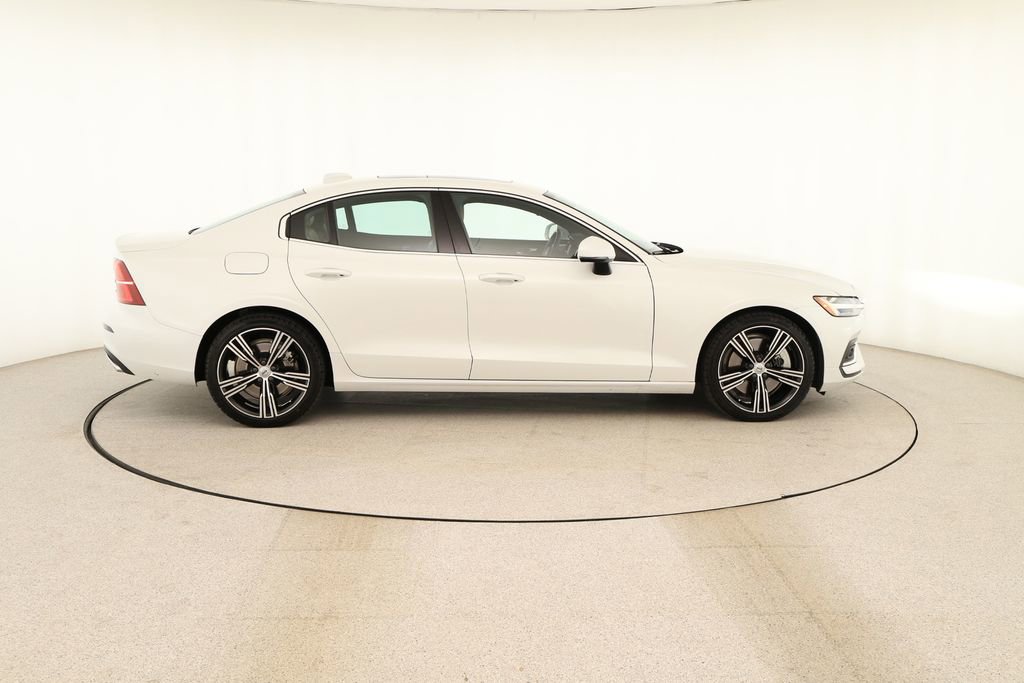 Used 2020 Volvo S60 T6 Inscription image 8