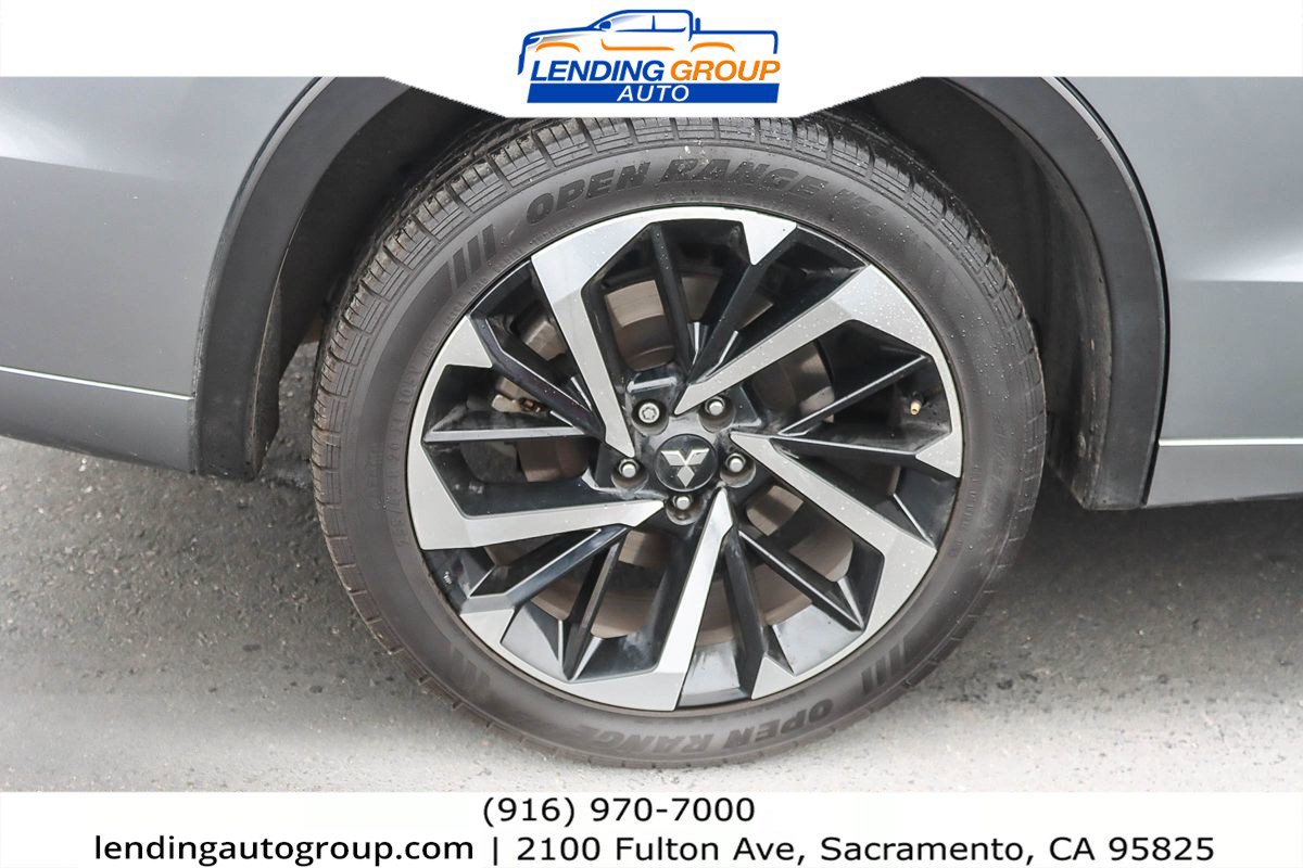 Used 2022 Mitsubishi Outlander SEL image 10