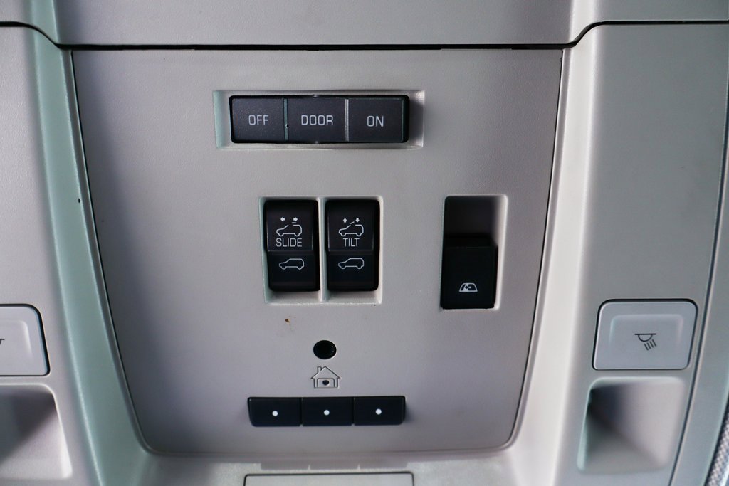 Used 2016 Chevrolet Silverado 2500 LTZ w/ Duramax Plus Package image 28