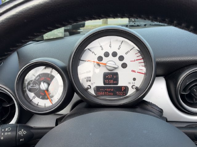 Used 2010 MINI Cooper Convertible w/ Cold Weather Pkg FWD image 20