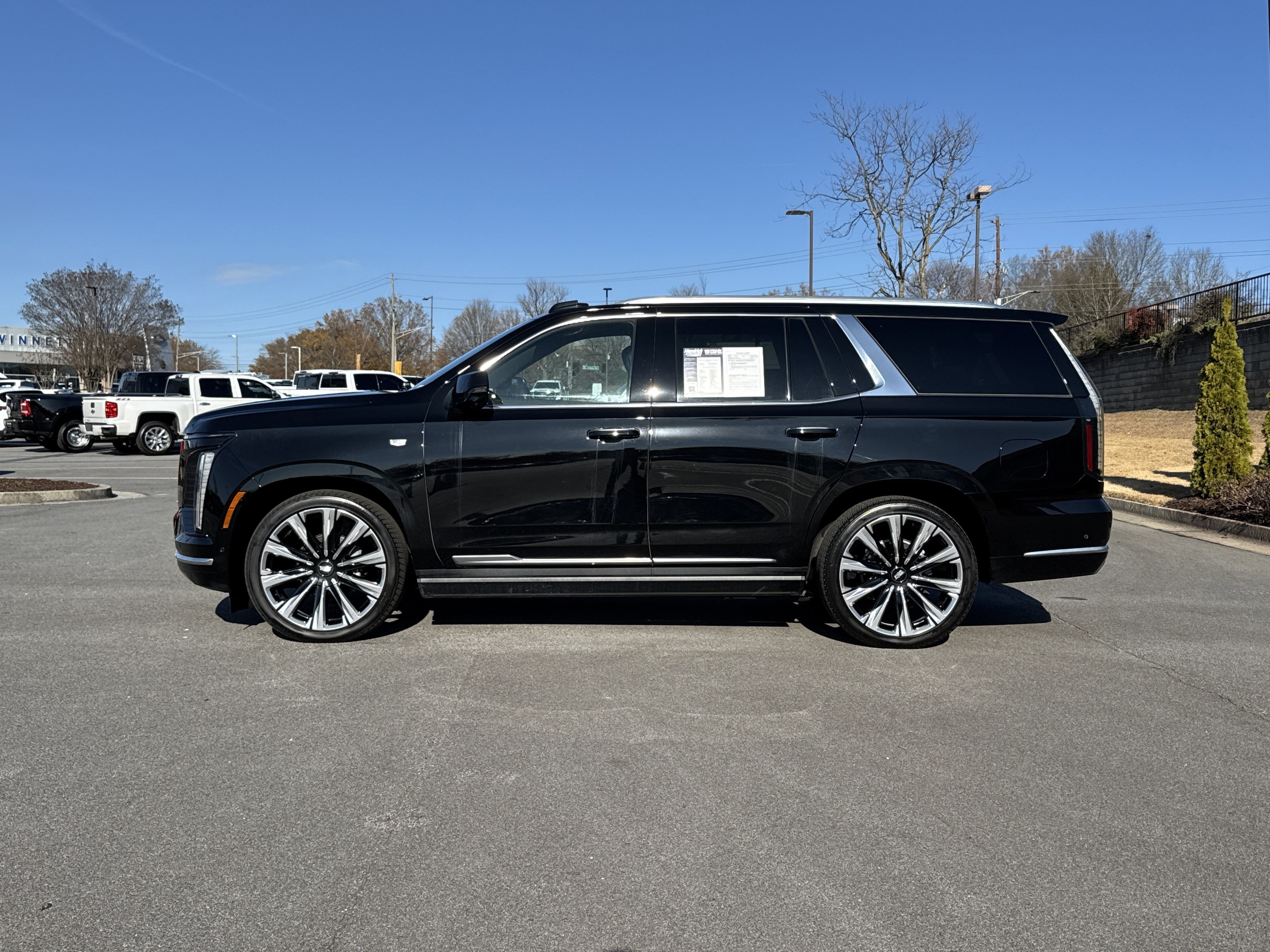 Used 2025 Cadillac Escalade Premium Luxury w/ Touring Package image 7