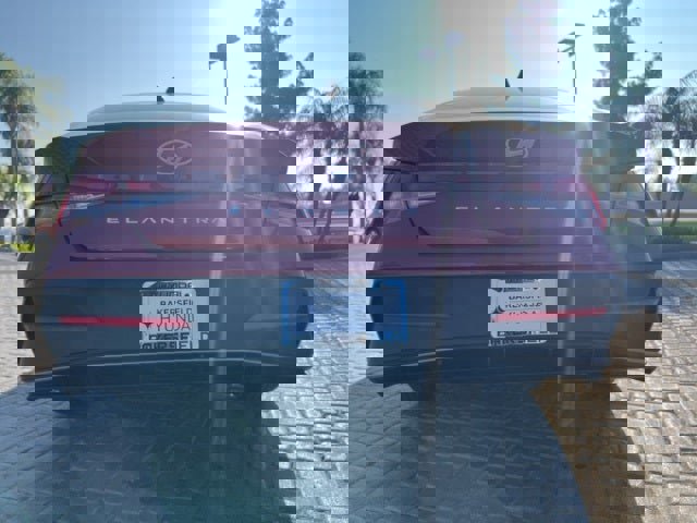 New 2026 Hyundai Elantra SE image 25