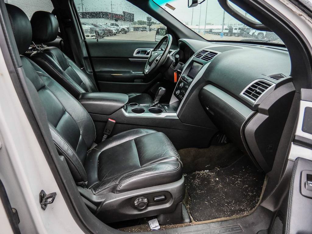 Used 2013 Ford Explorer XLT FWD image 11