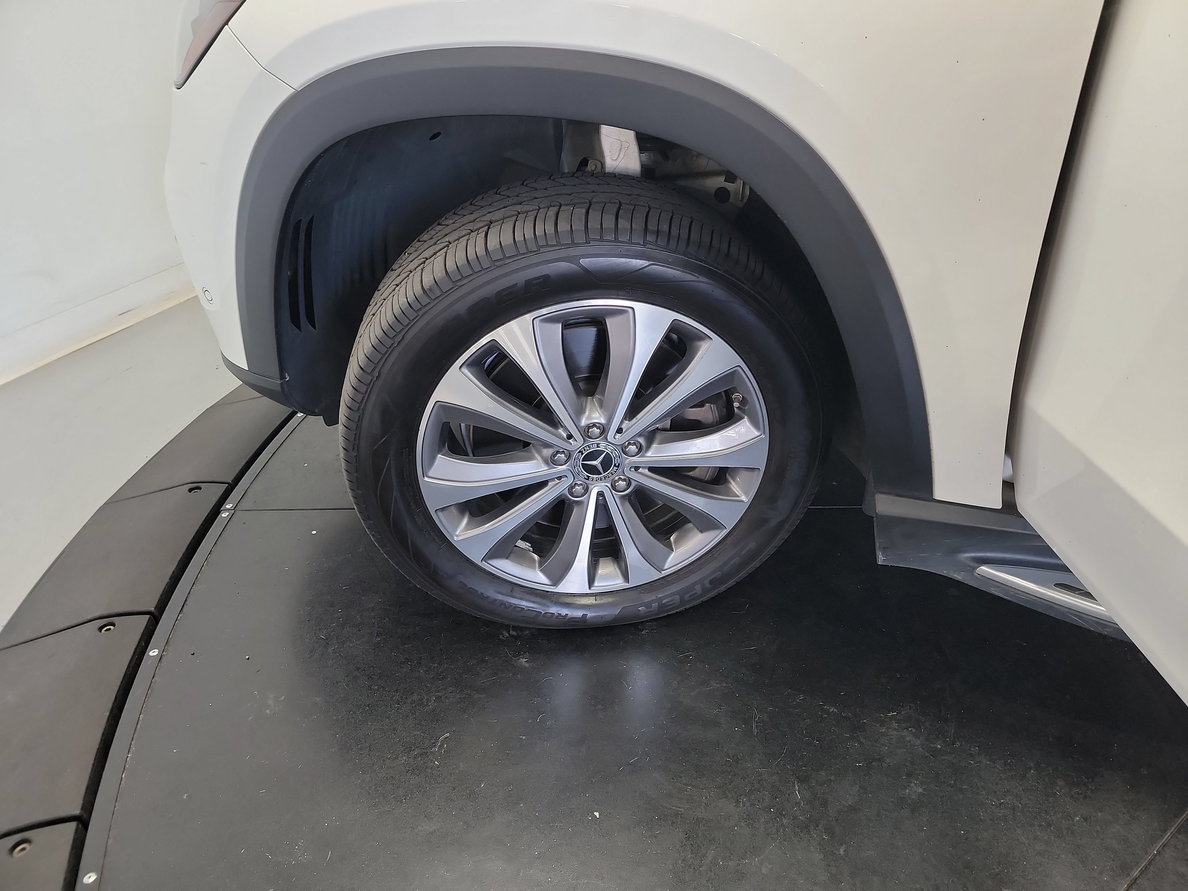 Used 2020 Mercedes-Benz GLE 450 4MATIC image 30