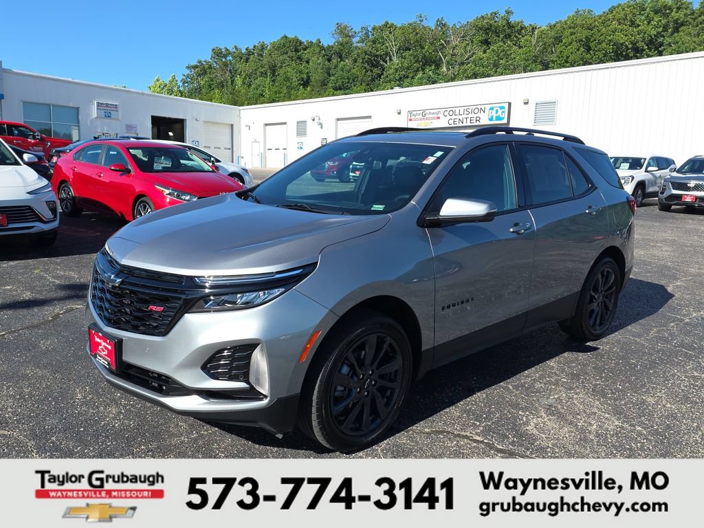 Used 2024 Chevrolet Equinox RS w/ RS Leather Package AWD/4WD image 4